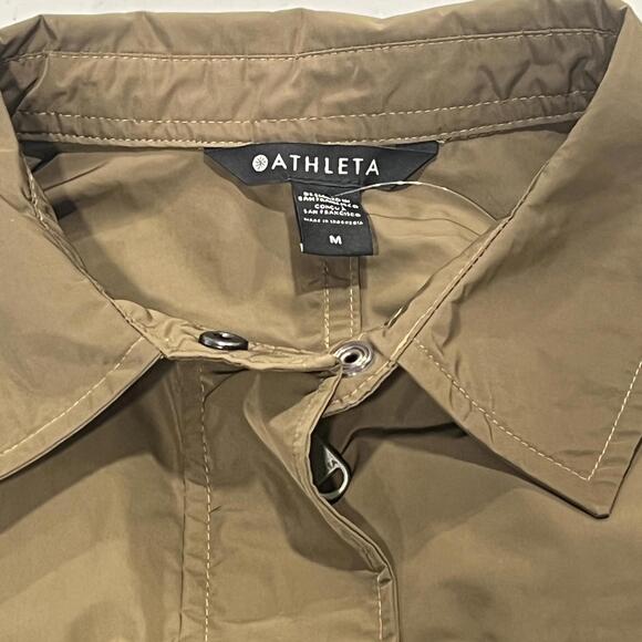 Athleta Boundless Vest Olive Green NWOT Medium Water Repellent - Picture 3 of 8